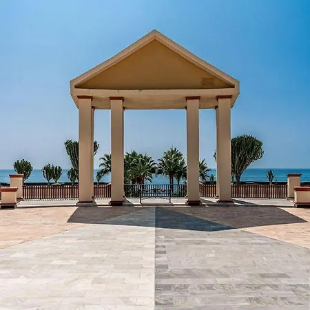 Апартаменты Oleholidays 841 Romana Playa Frente Al Mar *