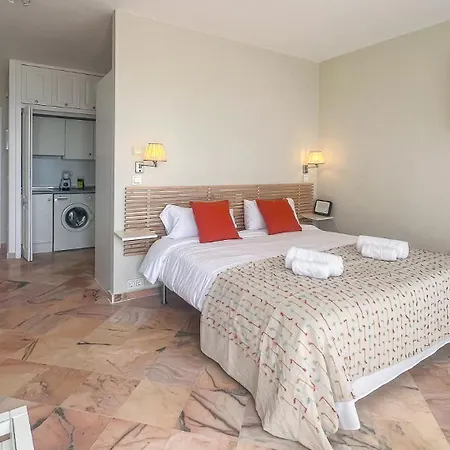 Oleholidays 841 Romana Playa Frente Al Mar Apartamento *